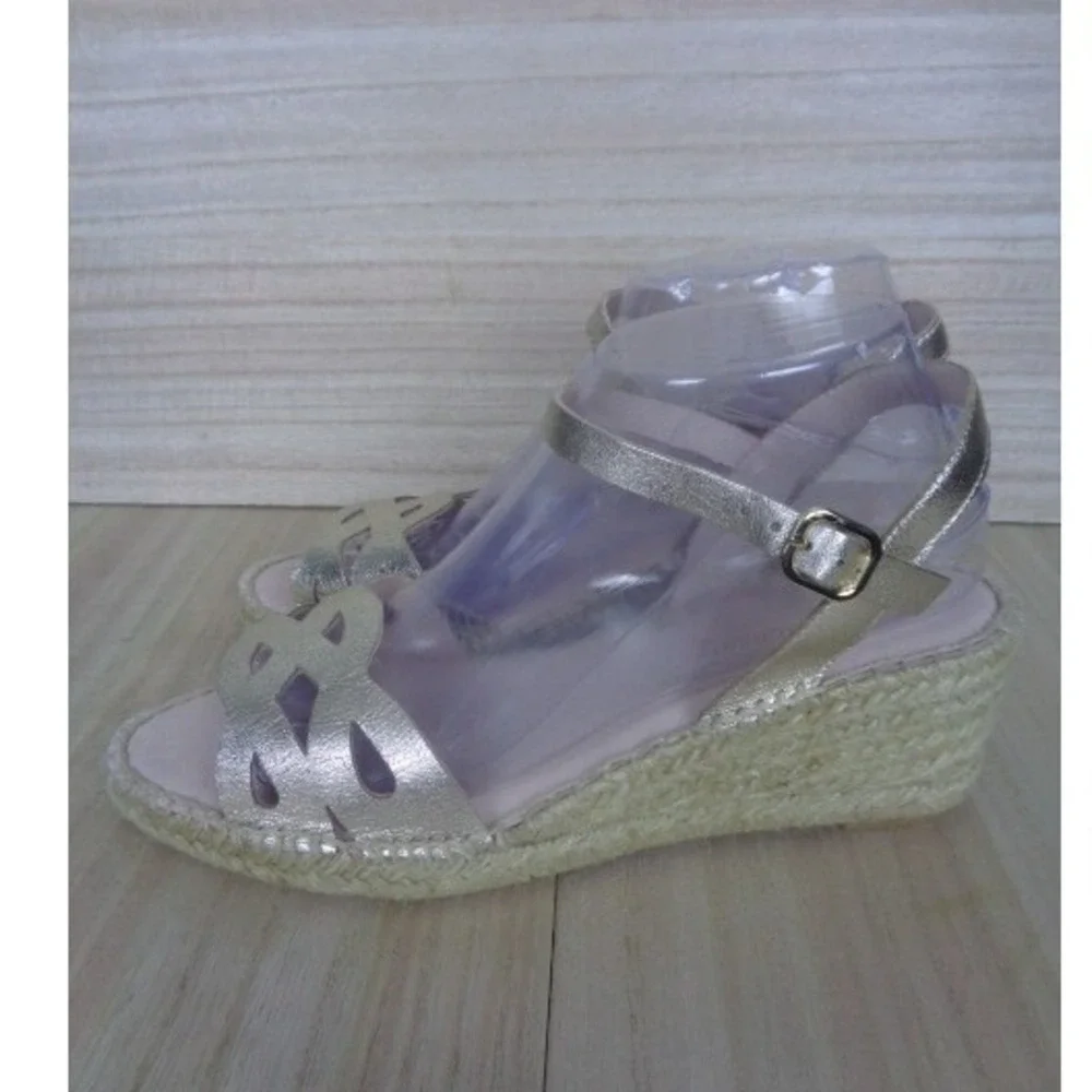 Eric Michael Women's Gold Metallic Espadrille Wedge Sandals Ankle Strap EU‎ 40